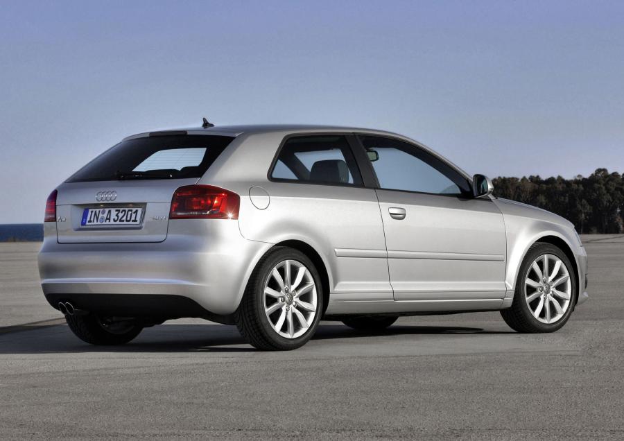  Audi A3 2.0T (8P) 2008 года  (фото 22 из 37)
